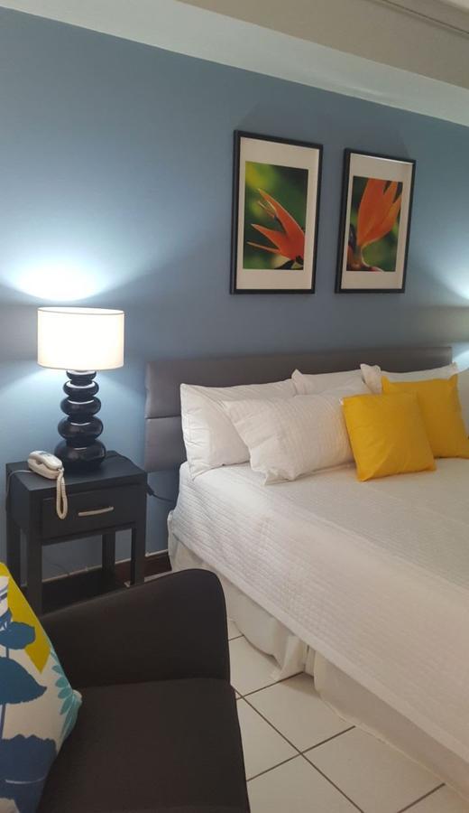 The Mandeville Hotel - Manchester Extérieur photo